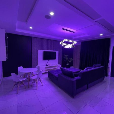 Brooksville 2 Bedroom Apartment أبوجا المظهر الخارجي الصورة